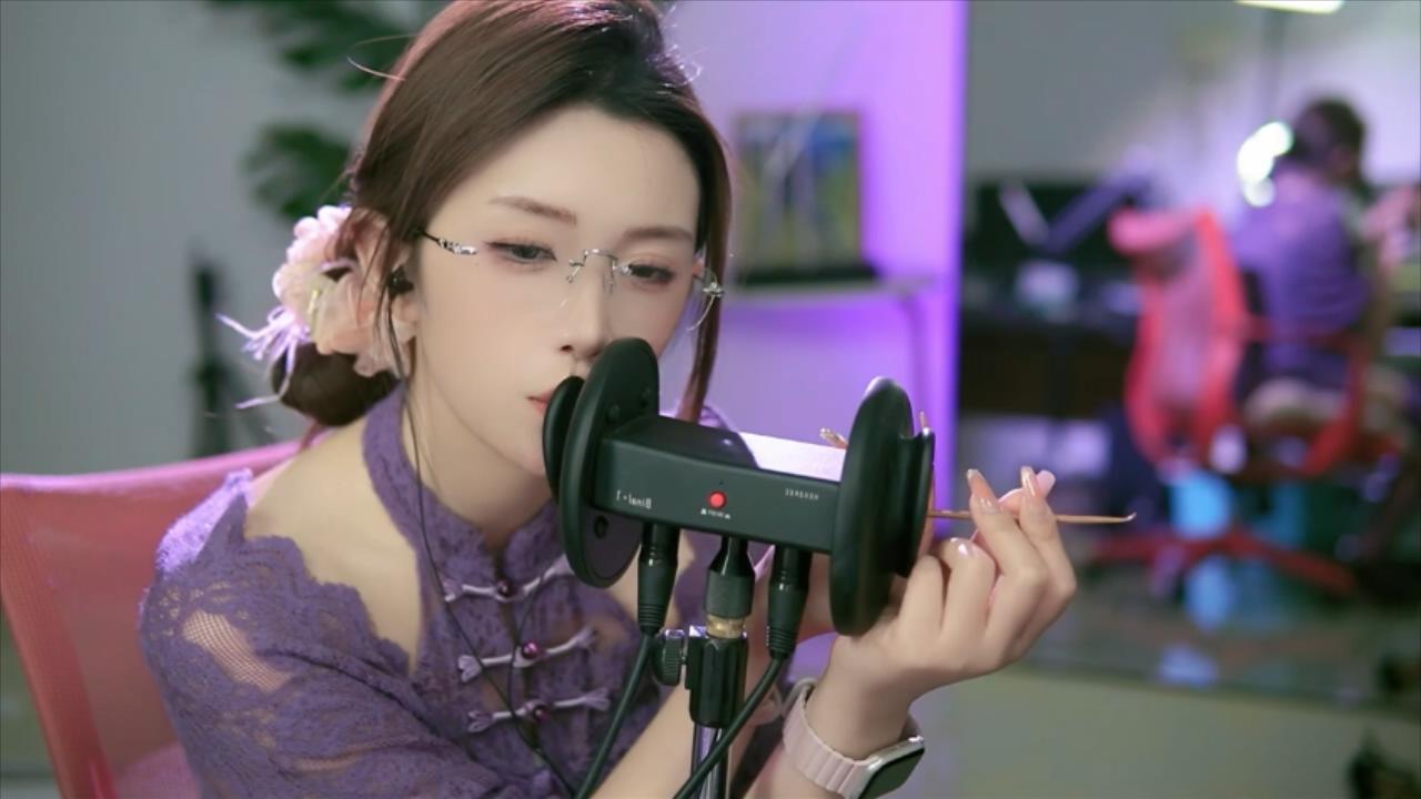 ASMR丨灵儿 高颜值声优直播助眠哄睡精选(2.34GB/7V)