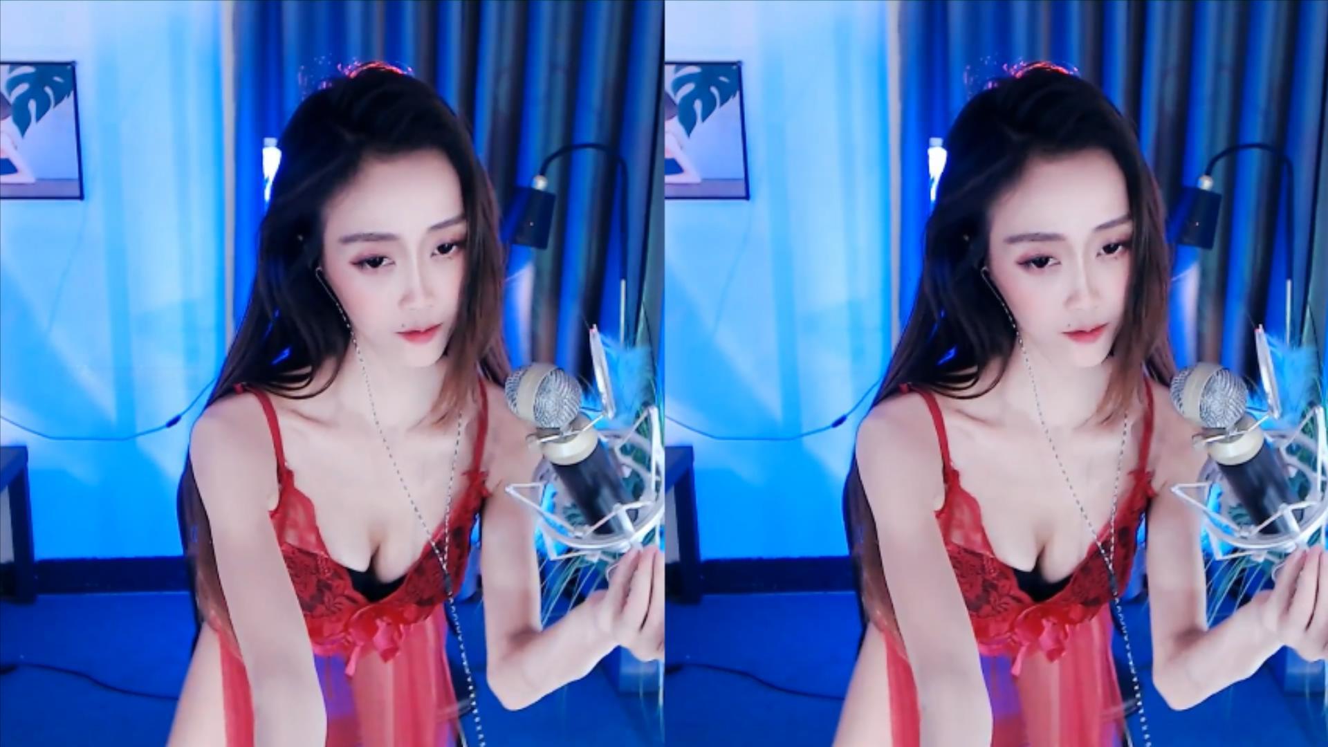 虎牙丨小施施 粉丝付费群定制热舞(798MB/3V)