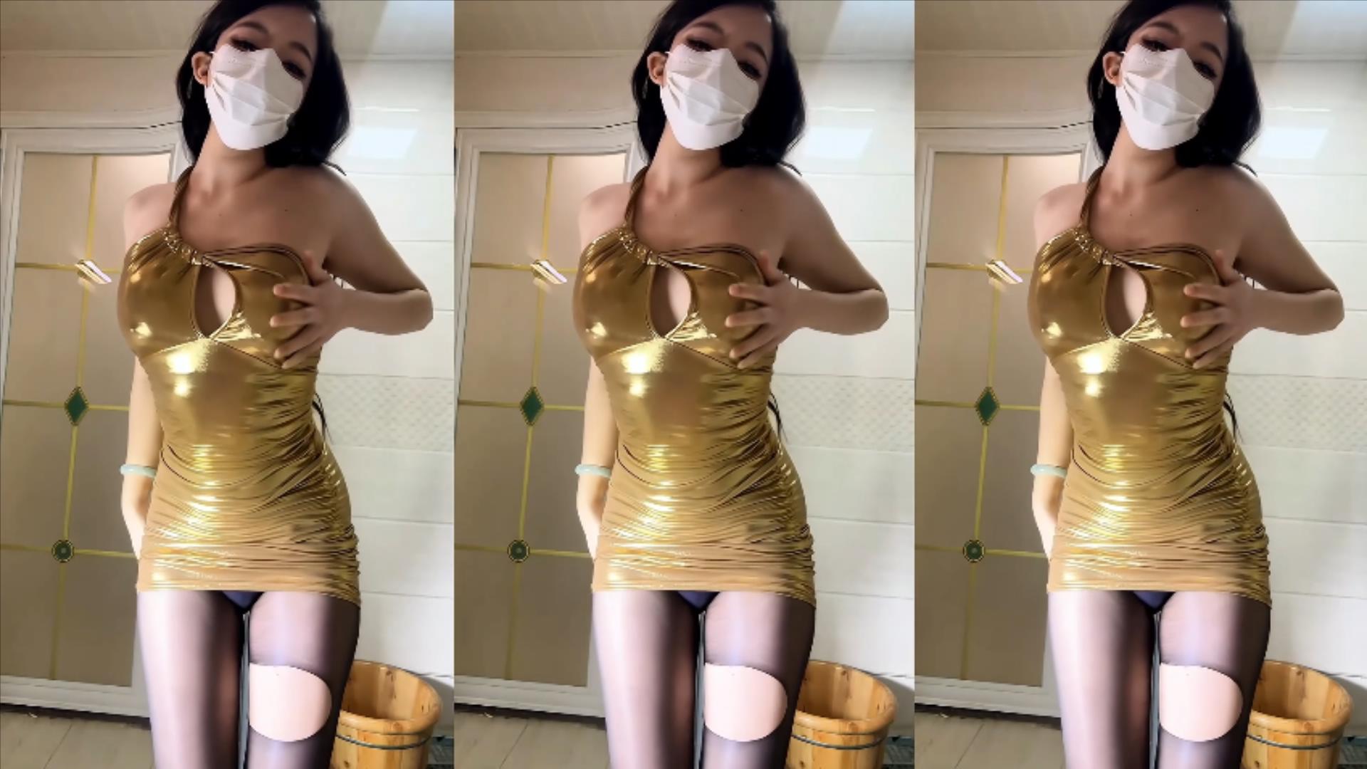 抖音丨电臀奶油米 粉丝高级群定制烧舞(1.25GB/2V)